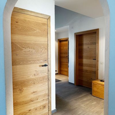 Professionelle Türenberatung Roser AG Furnier Asteiche Türe DANA