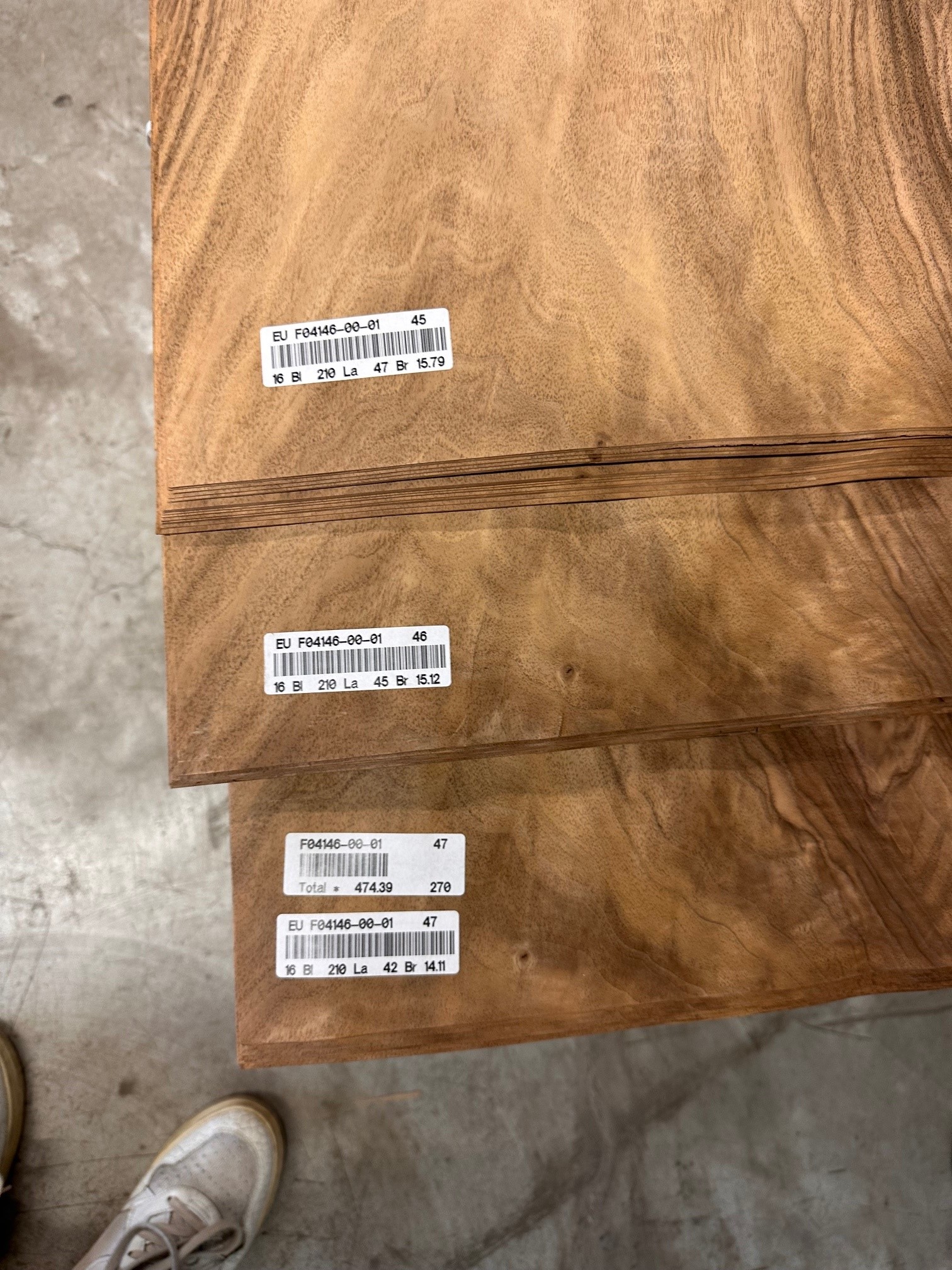 Veneer production