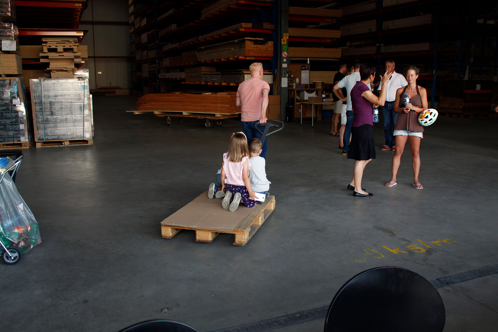 Roser Barbecue 2022 Staff Summer Party with Family & Alumni