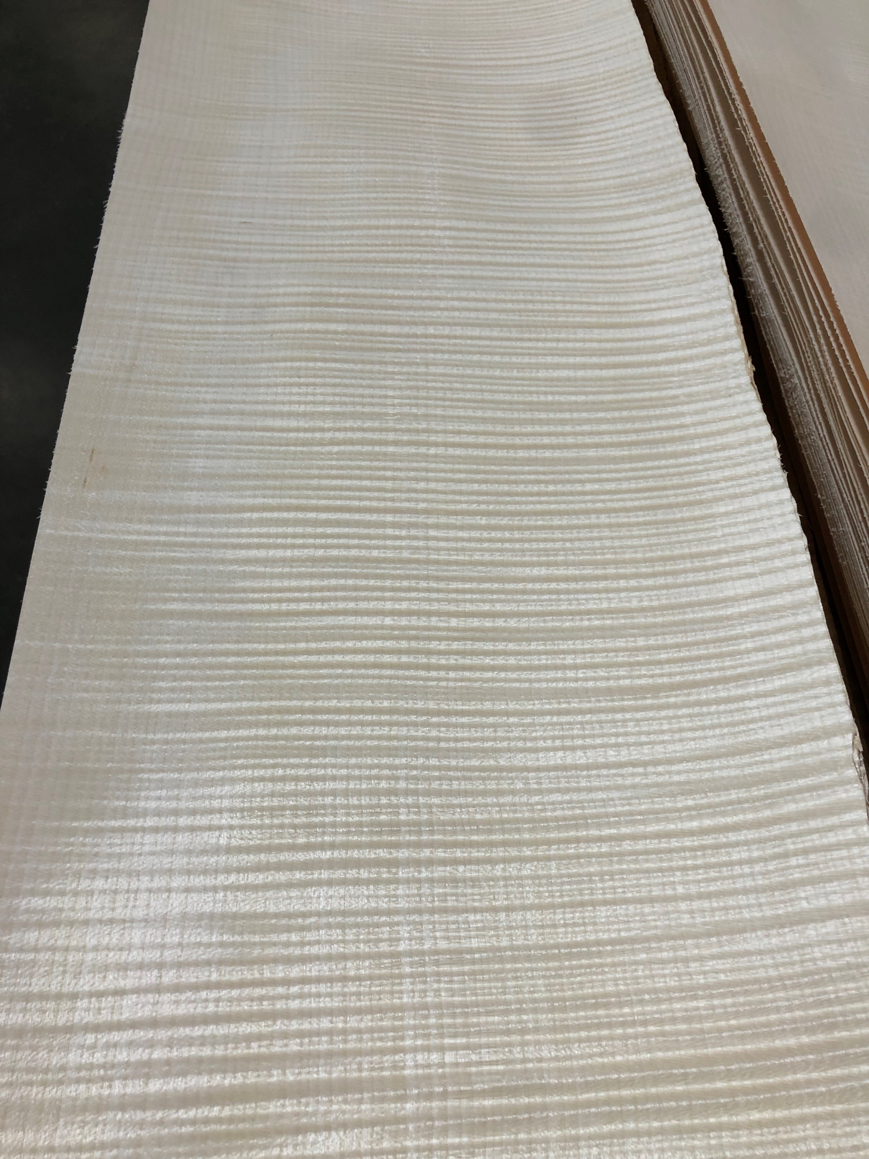 Veneer maple figured Veneer maple figured