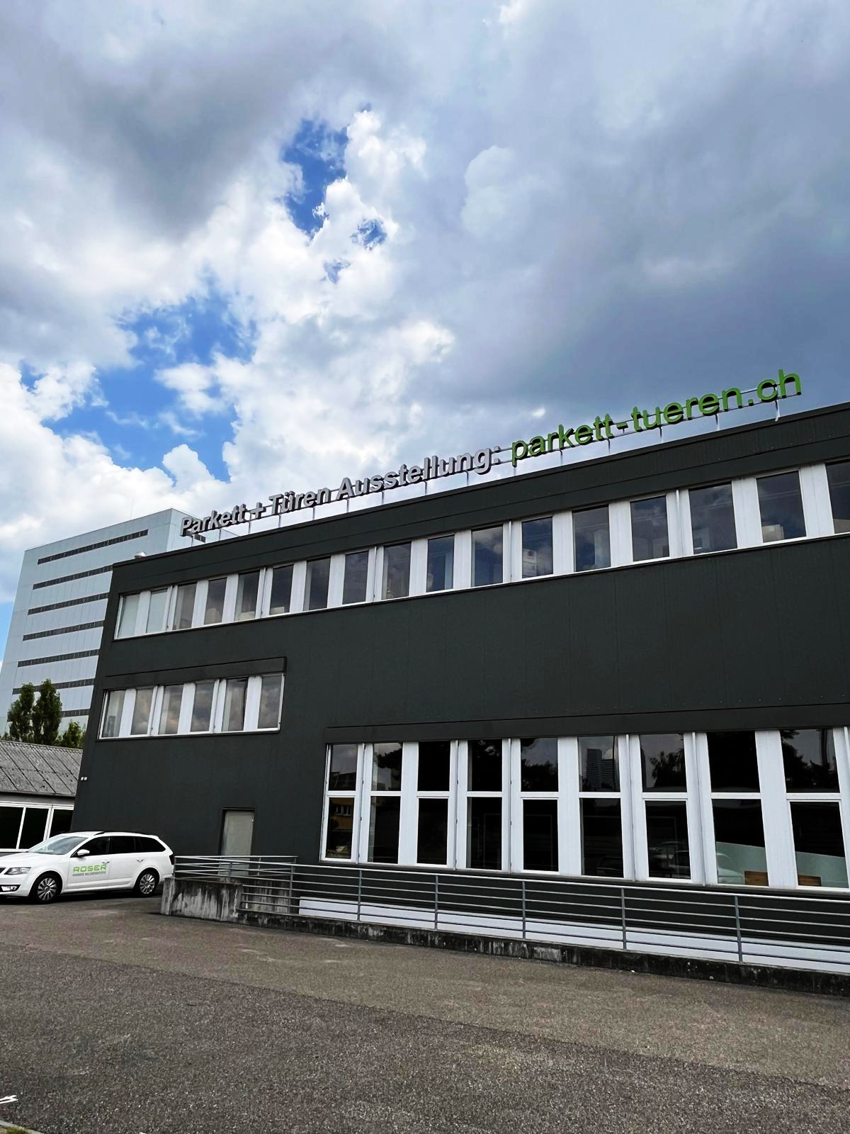 New illuminated advertising for our parquet and door exhibition Doors exhibition